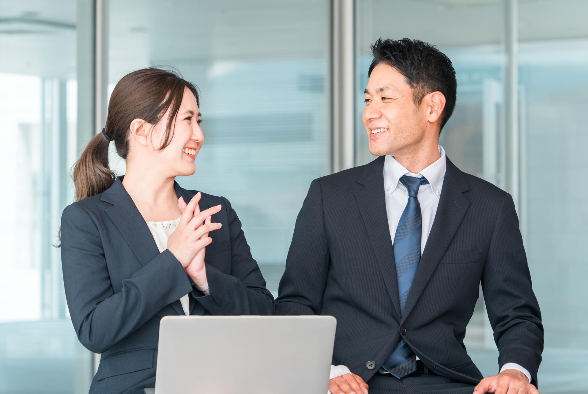 営業職　株式会社あいづスタッフ